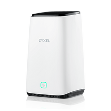 Charger l&#39;image dans la galerie, ZyXEL FWA510 Nebula 5G NR Routeur intérieur 2xRJ45 2,5G 1xUSB 3.0 4 ports TS9 pour antenne externe
